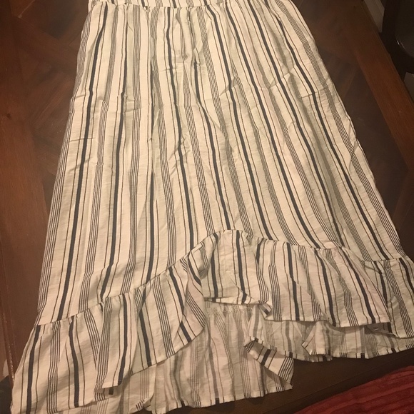 Striped Summer Dress - Picture 2 of 2